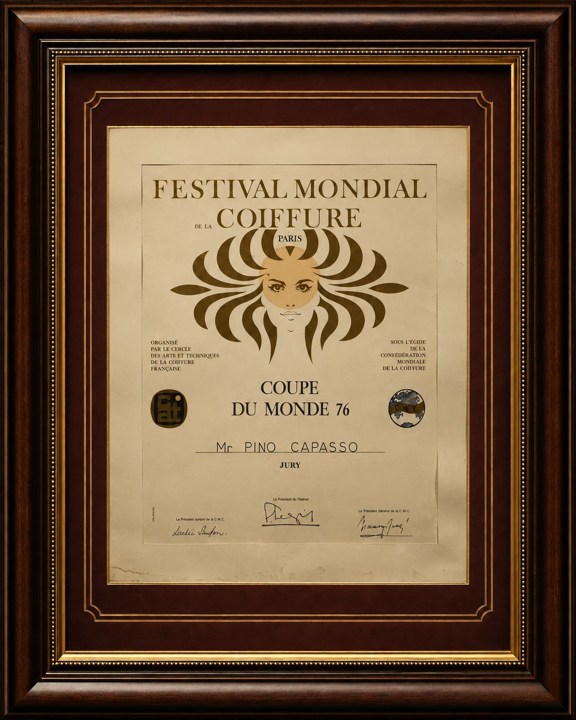 Festival Mondial de la Coiffure — in giuria. Parigi, 1976.